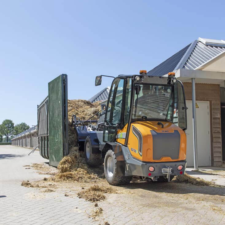 g2700epelikaanbakgesnedentanden[4]rb